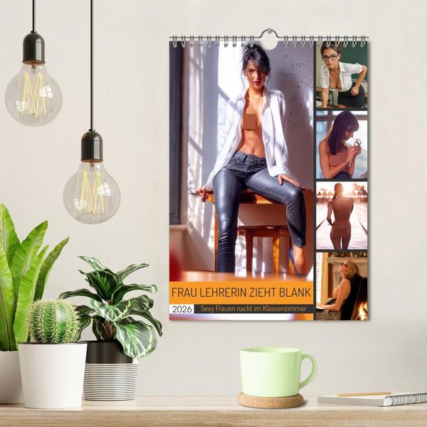Produktbild: Frau Lehrerin zieht blank - sexy Frauen nackt im Klassenzimmer (Wandkalender 2026 DIN A4 hoch), CALVENDO Monatskalender