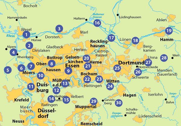 Produktbild: BVA Die 30 sch&ouml;nsten E-Bike Touren im Ruhrgebiet - &Uuml;ber Flussradwege und Alte Bahntrassen mit Knotenpunkten