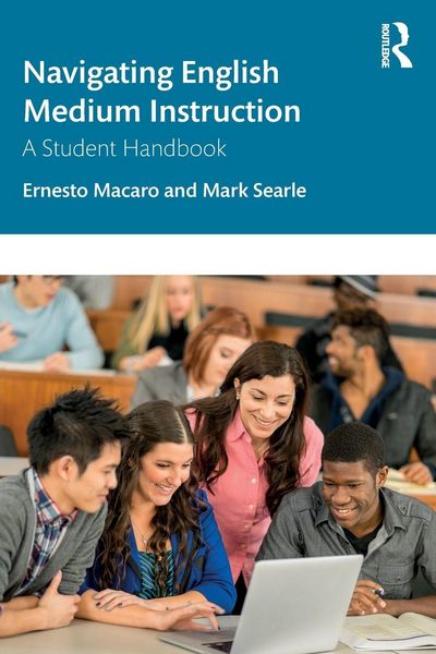 Produktbild: Navigating English Medium Instruction