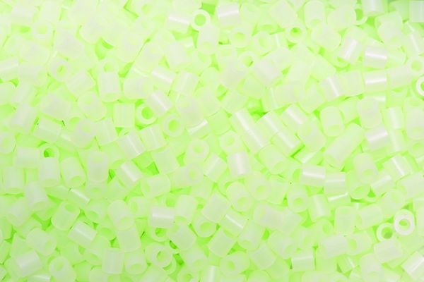 Produktbild: B&uuml;gelperlen Nachtleuchtend
