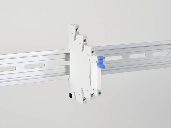 Produktbild: TRU COMPONENTS TC-FY-41F-2 230V Industrierelais Nennspannung: 230 V/AC Schaltstrom (max.): 6 A 1 &Ouml;ffner, 1 Schlie&szlig;er 1 St.