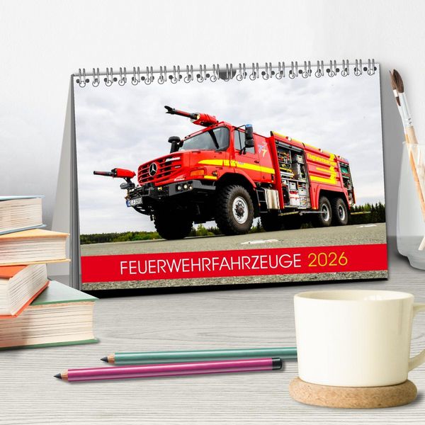 Produktbild: Feuerwehrfahrzeuge (Tischkalender 2026 DIN A5 quer), CALVENDO Monatskalender