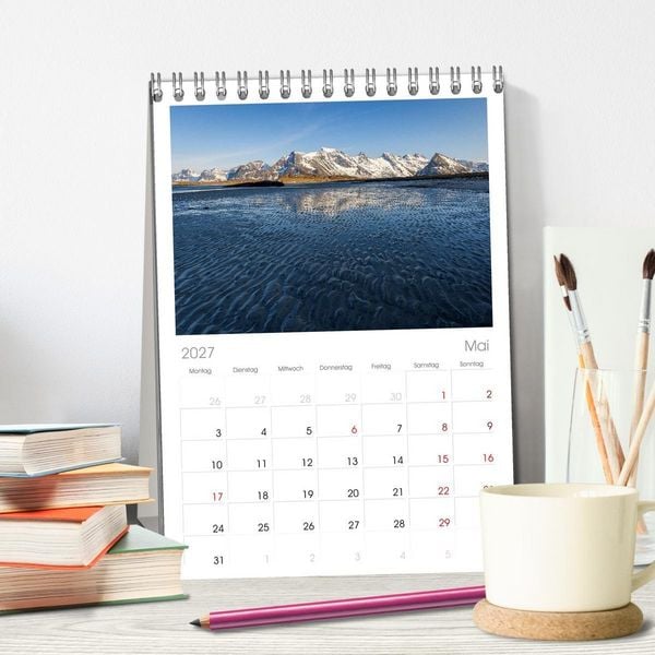 Produktbild: Tischplaner 2027 - Licht des Nordens - LOFOTEN (A5 Tischkalender zum Aufstellen) CALVENDO