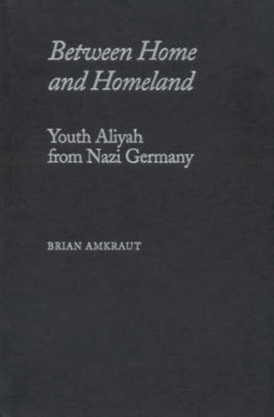 Produktbild: Between Home & Homeland