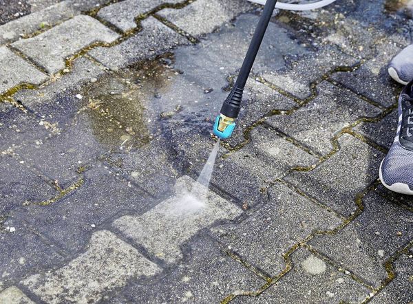 Produktbild: GARDENA AquaClean 24/18V solo Mitteldruckreiniger 24 bar