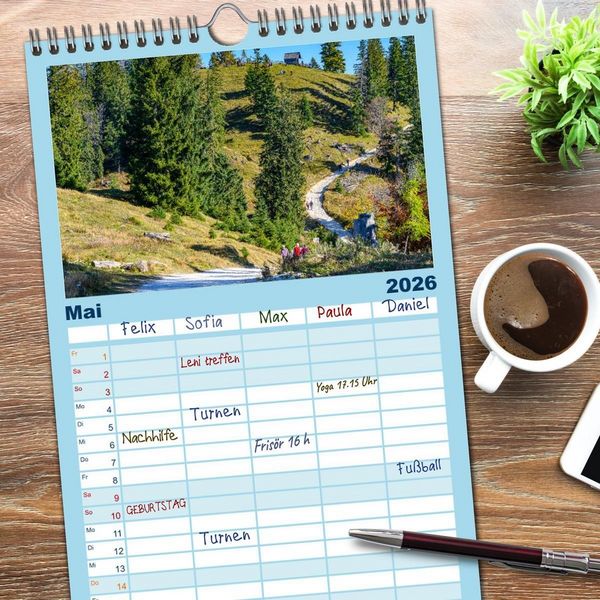 Produktbild: Familienplaner 2026 - Unterwegs im Bergsteigerdorf Ramsau mit 5 Spalten (Wandkalender, 21 x 45 cm) CALVENDO