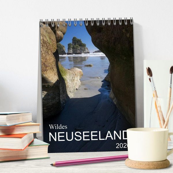 Produktbild: Wildes Neuseeland (Tischkalender 2026 DIN A5 hoch), CALVENDO Monatskalender