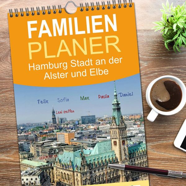 Produktbild: Familienplaner 2026 - Hamburg Stadt an der Alster und Elbe mit 5 Spalten (Wandkalender, 21 x 45 cm) CALVENDO