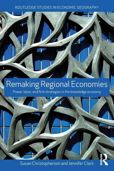Produktbild: Remaking Regional Economies