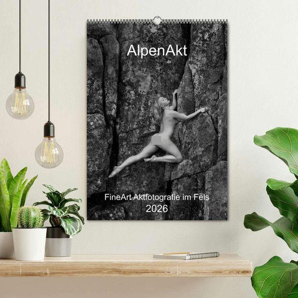Produktbild: AlpenAkt 2026 (Wandkalender 2026 DIN A2 hoch), CALVENDO Monatskalender