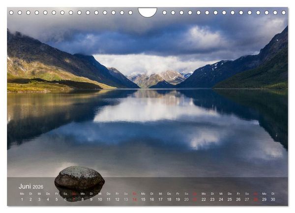 Produktbild: Faszinierende Landschaften der Welt: Traumberge und Wanderparadiese (Wandkalender 2026 DIN A4 quer), CALVENDO Monatskalender