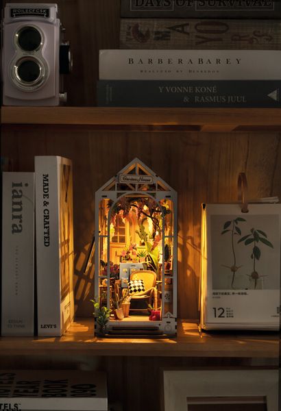 Produktbild: Book Nook DIY B&uuml;cherecke Garden House