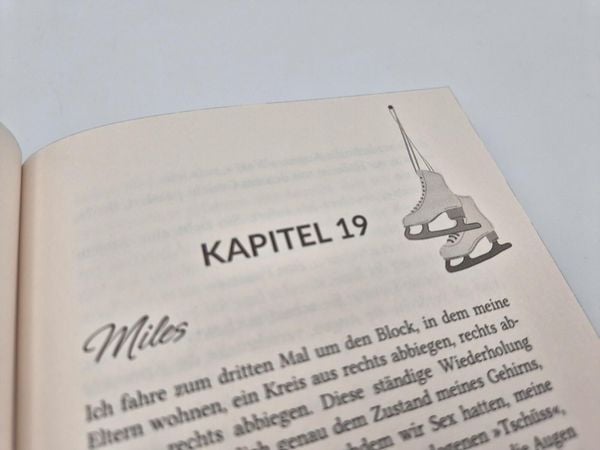 Produktbild: Falling &ndash; Ihre Beziehung ist fake. Sind ihre Gef&uuml;hle das auch?