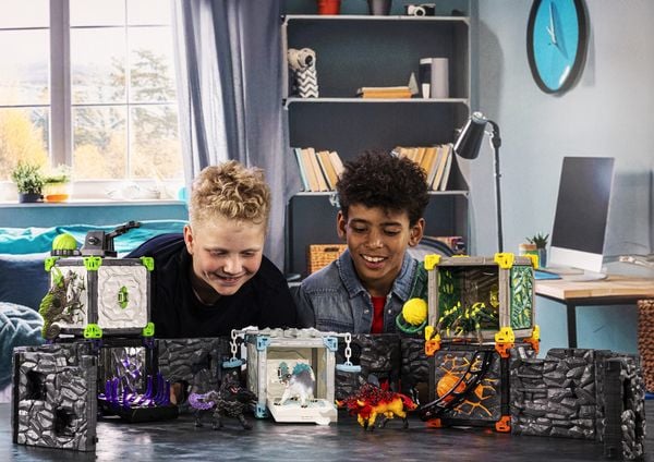 Produktbild: schleich&reg; Eldrador BattleCave Arena: Lava vs. Schatten