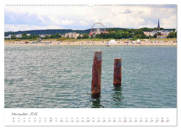 Produktbild: Seeb&auml;der an der Ostseek&uuml;ste - Mod&auml;ne Villen, bunte Strandk&ouml;rbe, Ostseebrise, Sand und Meer (hochwertiger Premium Wandkalender 2026 DIN A2 quer), Kunstdruck in Hochglanz