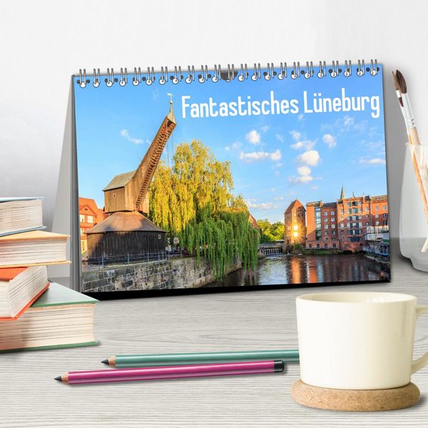Produktbild: Fantastisches L&uuml;neburg (Tischkalender 2026 DIN A5 quer), CALVENDO Monatskalender