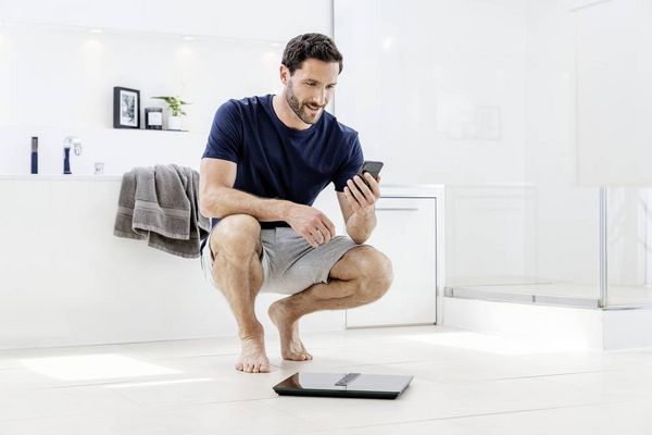 Produktbild: Beurer BF 980 WIFI K&ouml;rperanalysewaage 76009 digital W&auml;gebereich (max.)=180kg Schwarz