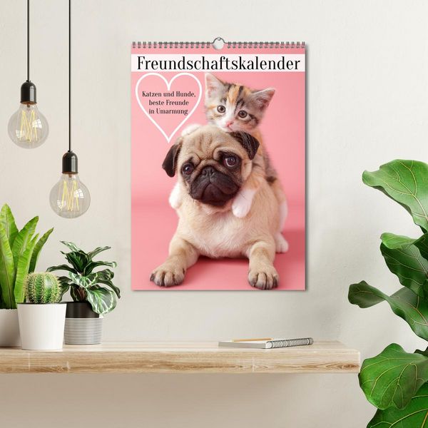 Produktbild: Freundschaftskalender - Katzen und Hunde, beste Freunde in Umarmung (Wandkalender 2026 DIN A3 hoch), CALVENDO Monatskalender