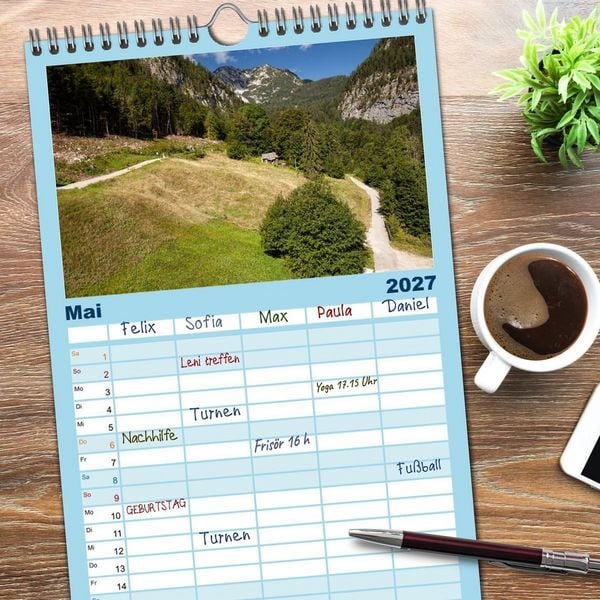 Produktbild: Familienplaner 2027 - Hallstatt und der Hallst&auml;tter See mit 5 Spalten (Wandkalender, 21 x 45 cm) CALVENDO