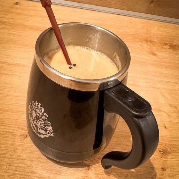 Produktbild: HP Selbstr&uuml;hrende Tasse mit Zauberstab