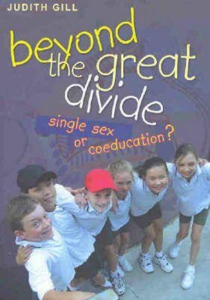 Produktbild: Beyond the Great Divide