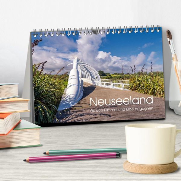 Produktbild: Neuseeland - Wo sich Himmel und Erde begegnen (Tischkalender 2026 DIN A5 quer), CALVENDO Monatskalender