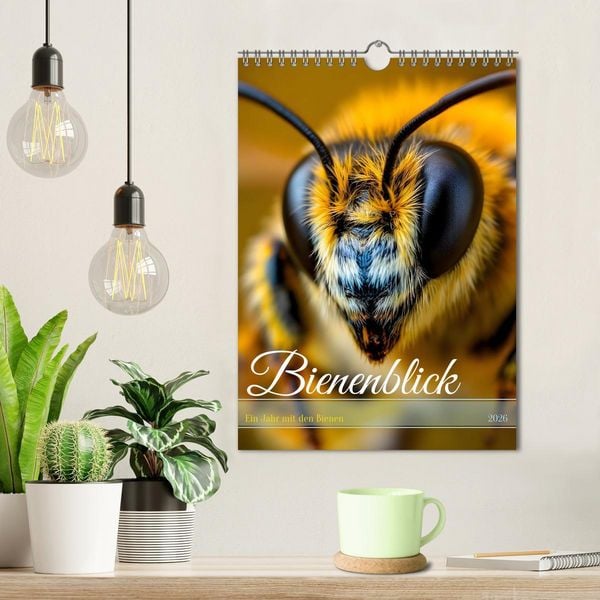 Produktbild: Bienenblick &ndash; Ein Jahr mit den Bienen (Wandkalender 2026 DIN A4 hoch), CALVENDO Monatskalender