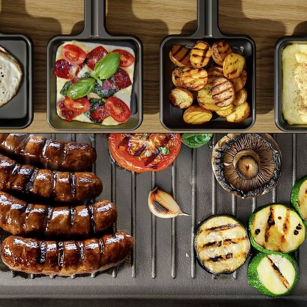 Produktbild: Princess Purify Raclette 8 Pf&auml;nnchen, Antihaftbeschichtung, &Uuml;berhitzungsschutz, mit Luftabsaugung Schwarz