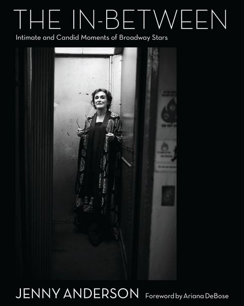 Produktbild: The In-Between