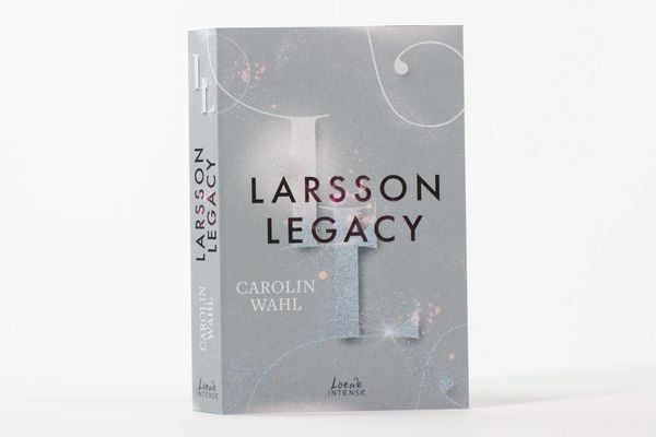 Produktbild: Larsson Legacy (Crumbling Hearts, Band 3)