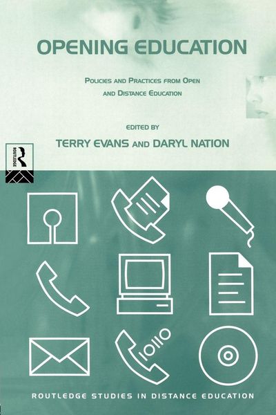Produktbild: Opening Education