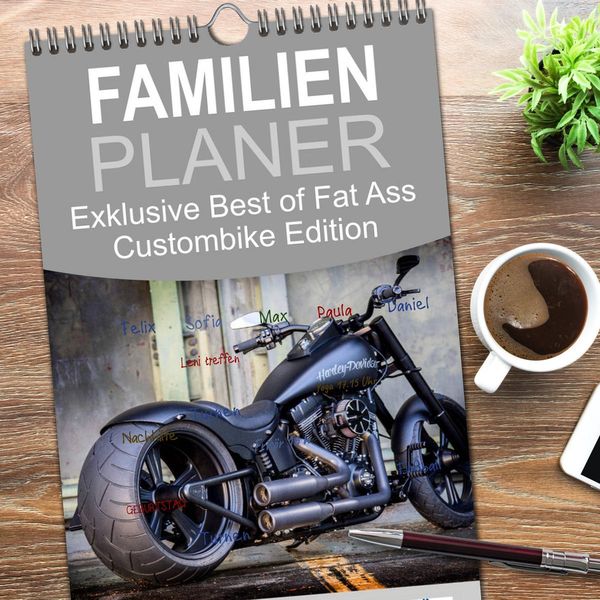 Produktbild: Familienplaner 2026 - Exklusive Best of Fat Ass Custombike Edition, feinste Harleys mit fettem Hintern mit 5 Spalten (Wandkalender, 21 x 45 cm) CALVENDO