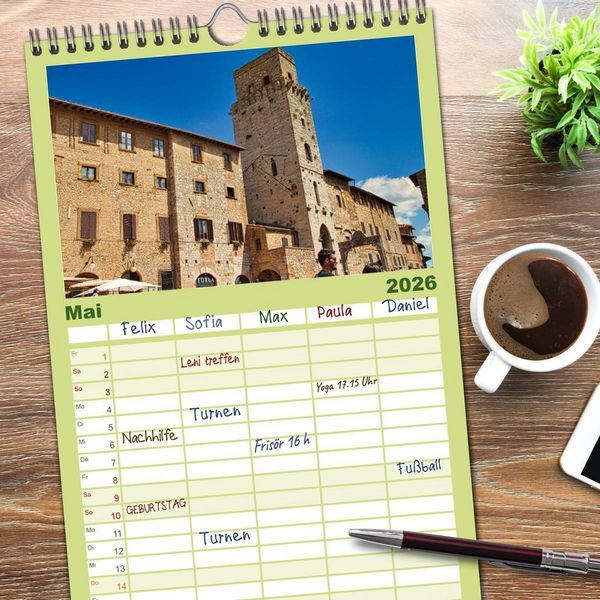 Produktbild: Familienplaner 2026 - Impressionen aus San Gimignano mit 5 Spalten (Wandkalender, 21 x 45 cm) CALVENDO