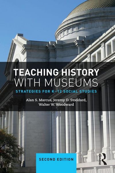 Produktbild: Teaching History with Museums
