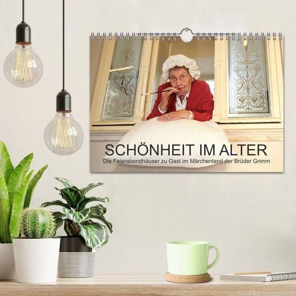 Produktbild: "Sch&ouml;nheit im Alter" - die Feierabendh&auml;user zu Gast im M&auml;rchenland der Br&uuml;der Grimm (Wandkalender 2026 DIN A4 quer), CALVENDO Monatskalender