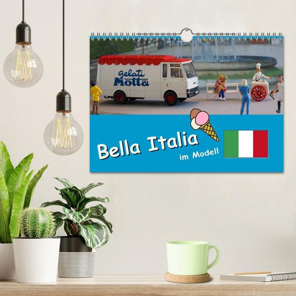 Produktbild: Bella Italia im Modell (Wandkalender 2026 DIN A4 quer), CALVENDO Monatskalender