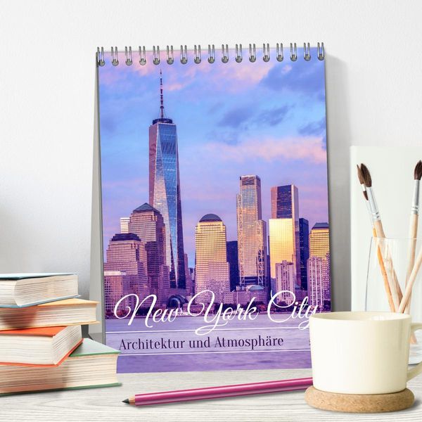 Produktbild: NEW YORK CITY Architektur und Atmosph&auml;re (Tischkalender 2026 DIN A5 hoch), CALVENDO Monatskalender