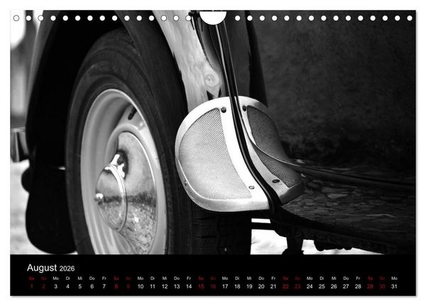 Produktbild: Citro&euml;n 11 CV Traction Avant in schwarzweiss (Wandkalender 2026 DIN A4 quer), CALVENDO Monatskalender