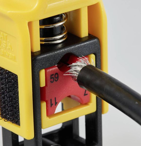 Produktbild: TRU COMPONENTS TC-11992200 Abisolierer f&uuml;r RG 59/6/7/11 Koaxkabel Abisolierl&auml;nge: 6.35 mm 1 St.