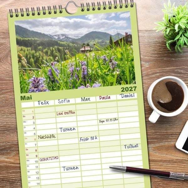 Produktbild: Familienplaner 2027 - Naturwunder Berge mit 5 Spalten (Wandkalender, 21 x 45 cm) CALVENDO