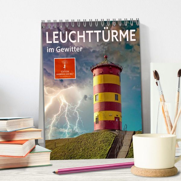 Produktbild: Leuchtt&uuml;rme im Gewitter (Tischkalender 2026 DIN A5 hoch), CALVENDO Monatskalender