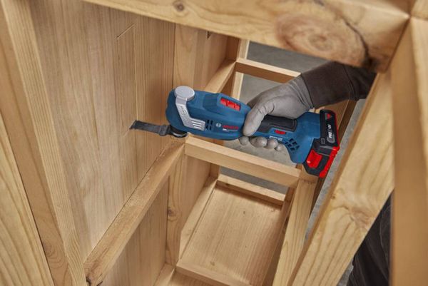 Produktbild: Bosch Professional GOP18V-30 06018G3000 Akku-Multifunktionswerkzeug