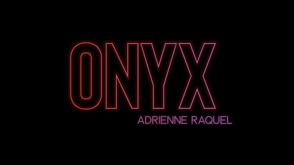 Produktbild: Adrienne Raquel: Onyx