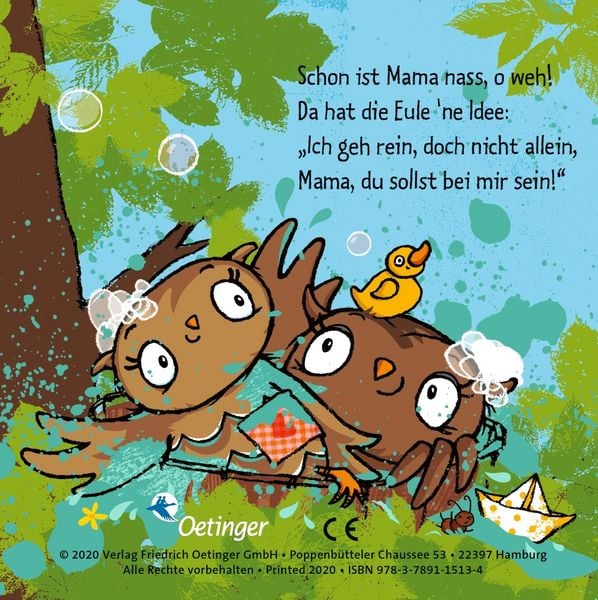 Die kleine Eule badet