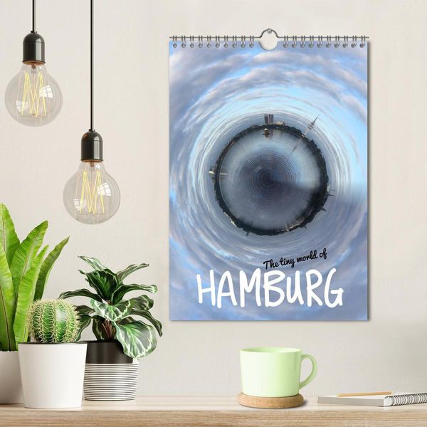 Produktbild: The tiny world of HAMBURG (Wandkalender 2026 DIN A4 hoch), CALVENDO Monatskalender