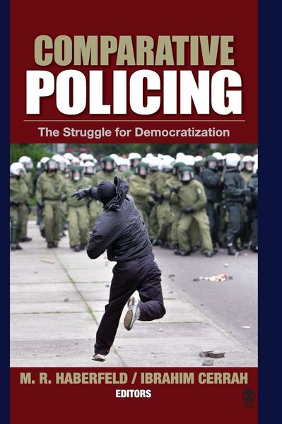 Produktbild: Comparative Policing