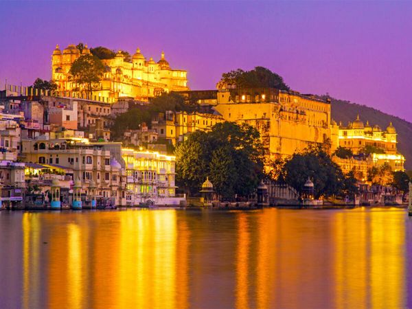 Produktbild: CALVENDO Puzzle Abendstimmung am Picholasee in Udaipur | 1000 Teile Lege-Gr&ouml;&szlig;e 64x48cm Foto-Puzzle f&uuml;r gl&uuml;ckliche Stunden