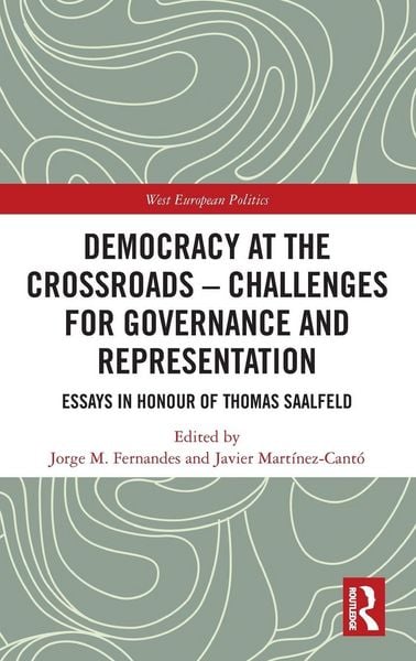 Produktbild: Democracy at the Crossroads - Challenges for Governance and Representation