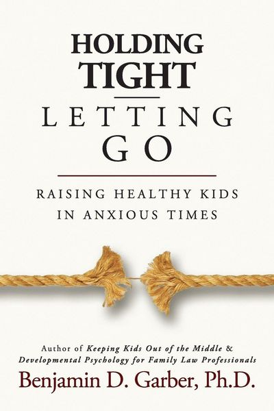 Produktbild: Holding Tight-Letting Go