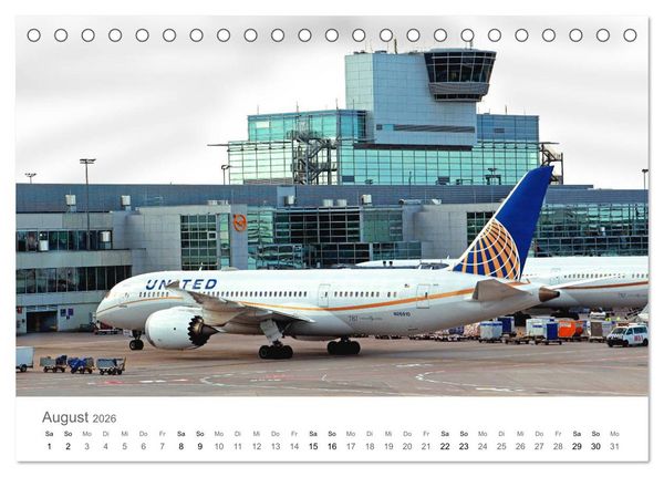 Produktbild: Gro&szlig;e und kleine Flieger am Flughafen (Tischkalender 2026 DIN A5 quer), CALVENDO Monatskalender